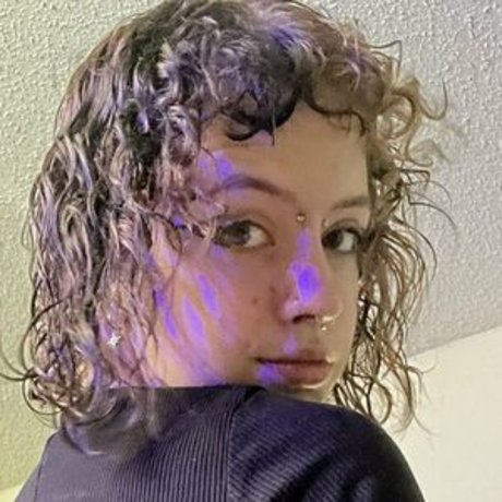 Delfost3r actress photos