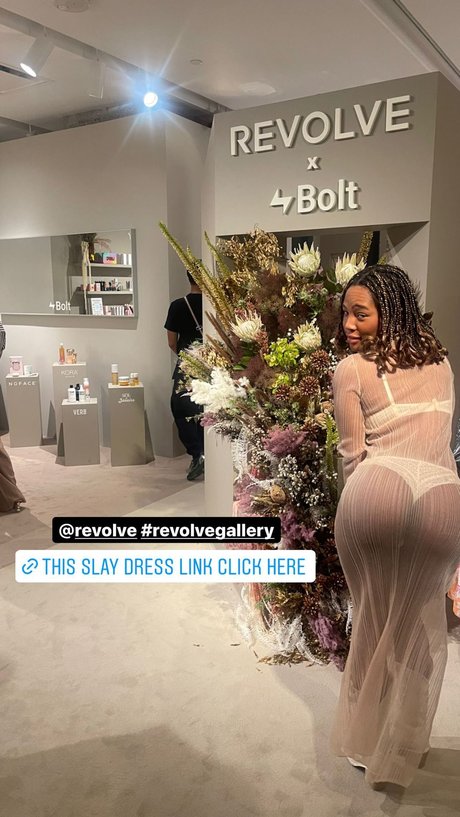 Quenlin Blackwell nude star pic