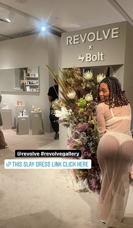 ladyboy asian onlyfans pornos gallery