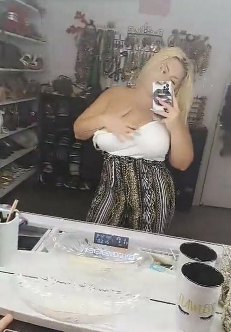 Dazzle Diva sex star pictures