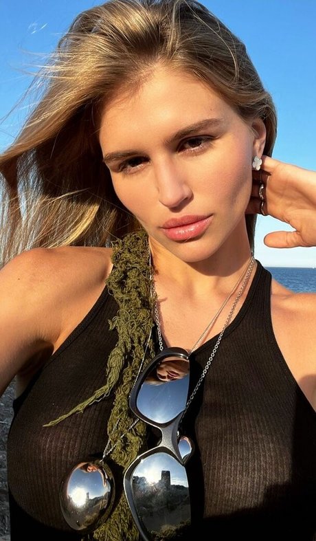 Anastasiia Mironova model hot pic