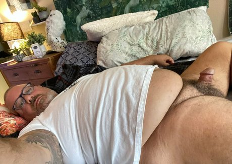 busty redhead onlyfans nudes images