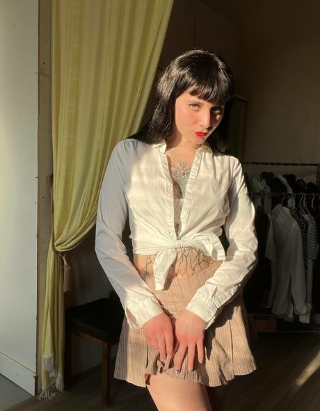 Malesia Baby pornstar galleries