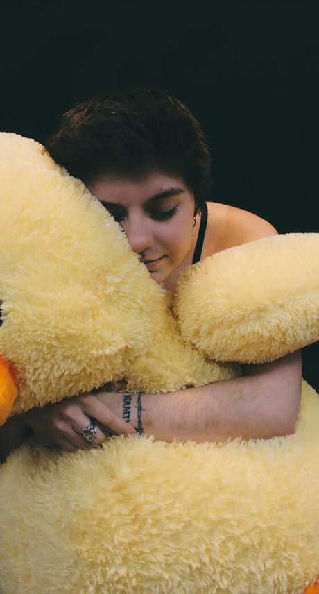 officialwybielo erotic model photo