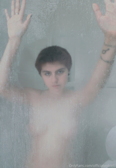 officialwybielo art actress picture