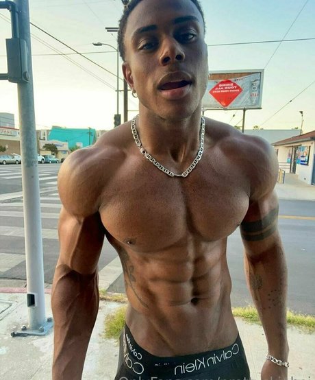 prettyskinboi nudes model archive