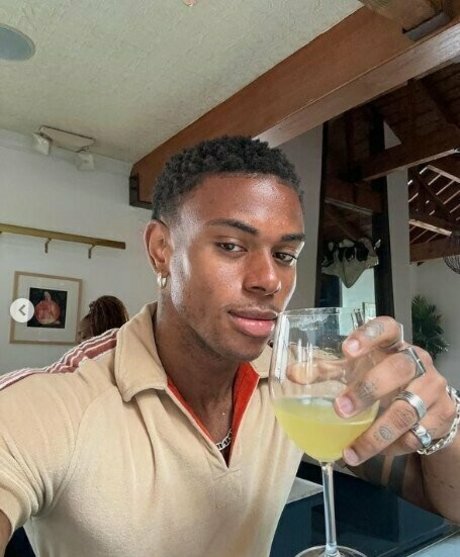 prettyskinboi model high quality galleries