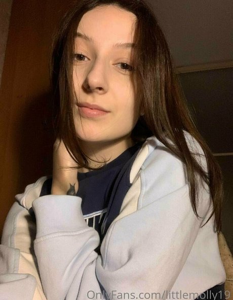 pppoisonnnivy model beautiful pics