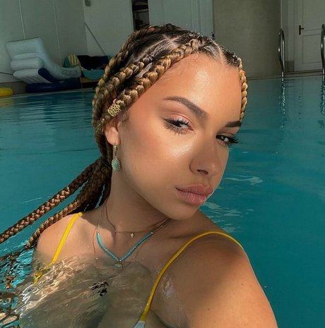 undressing onlyfans sexy xxx galleries