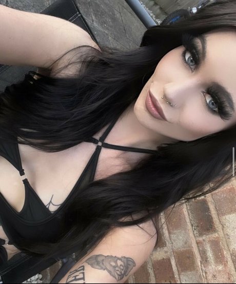 Lilyywilsonn naked star pic