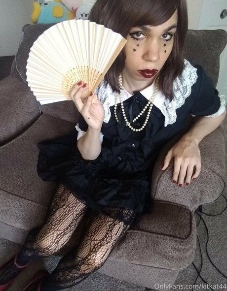 kitkat44 naked pornstar images