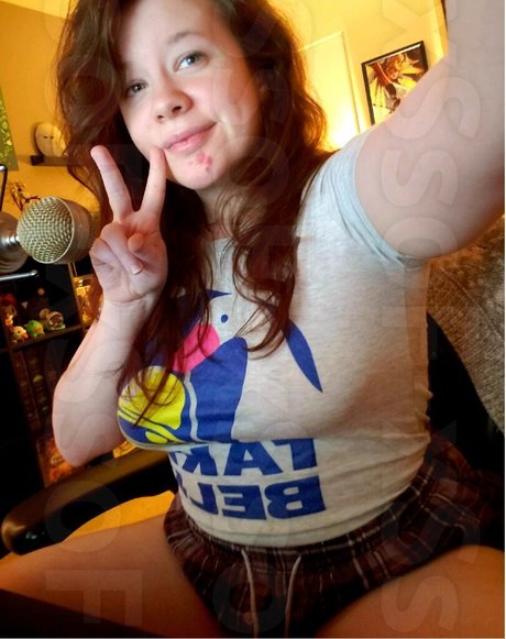 BittieTV star top pic