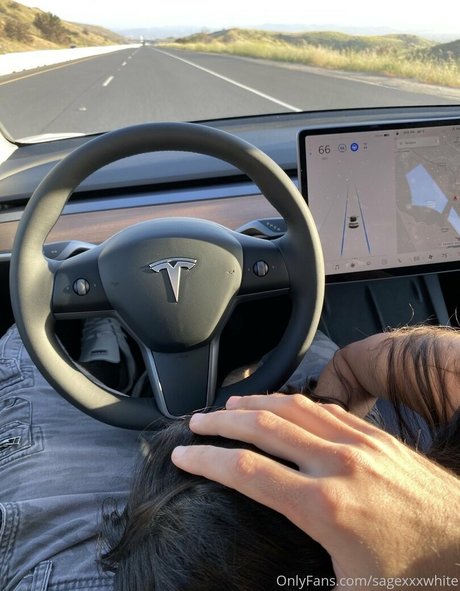 Sagexxxwhite star nudes images