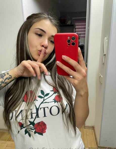 yourqueen3 star nice pics