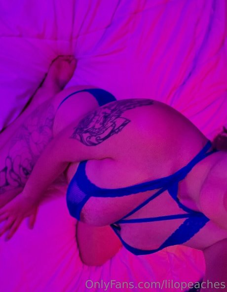 lilopeaches model nudes photos