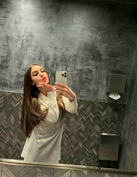 diana foxley beautiful pornstar pictures