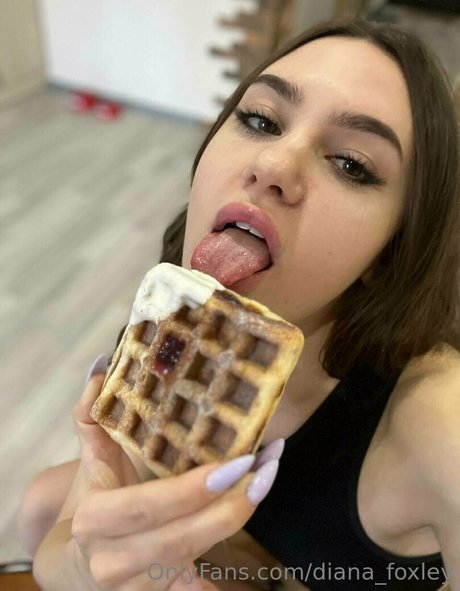 diana foxley naked model archive