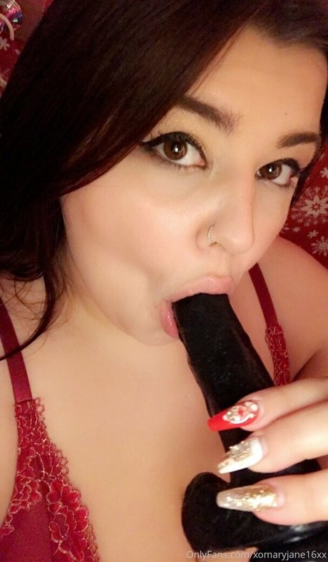 Xomaryjane16xx star free pic