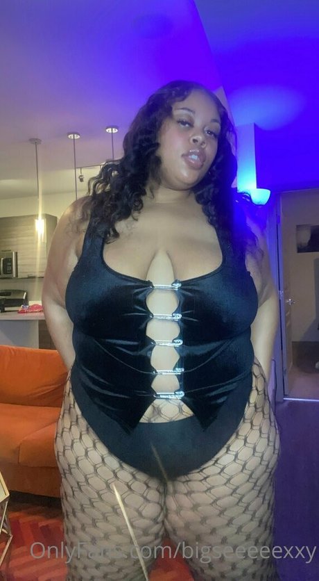 swimming pool onlyfans hot sex photo