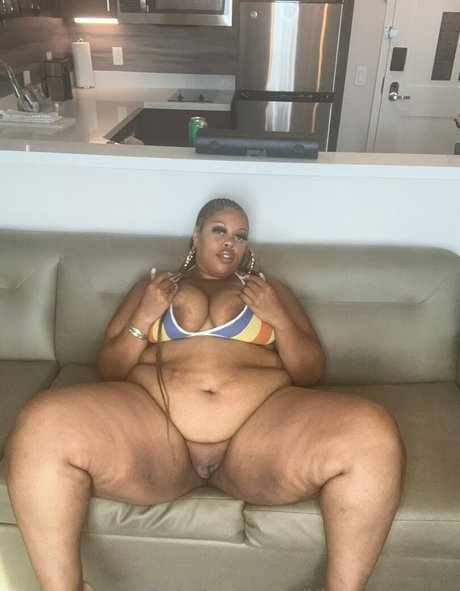 natural milf onlyfans free naked pictures