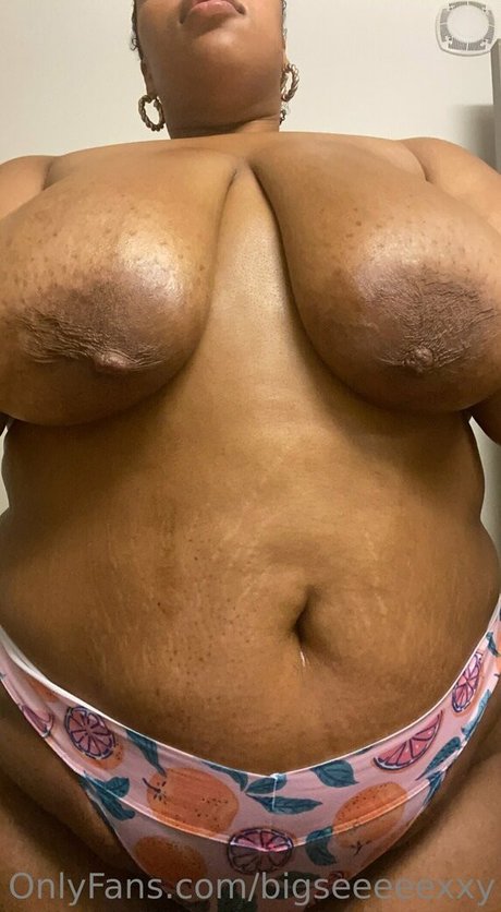 redhead ass onlyfans beautiful naked picture