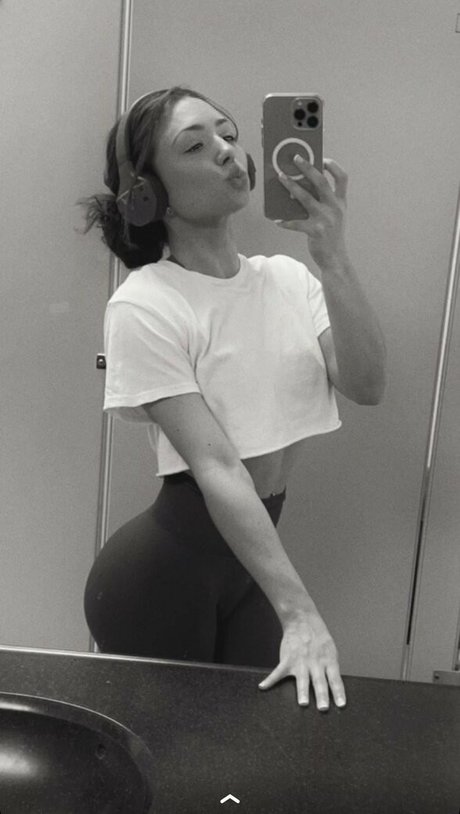 Ashley Nocera Profile pic