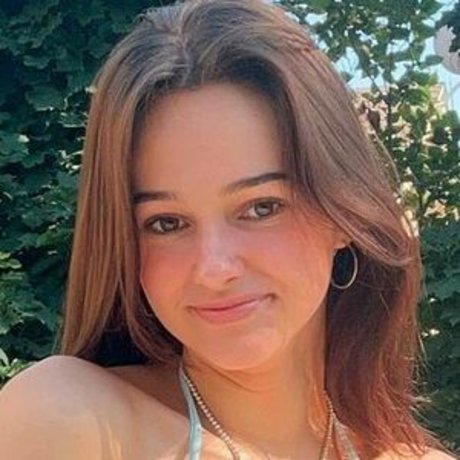 Madeline Budd exclusive pornstar photo