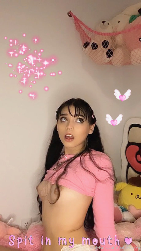 babiedarko adult star img