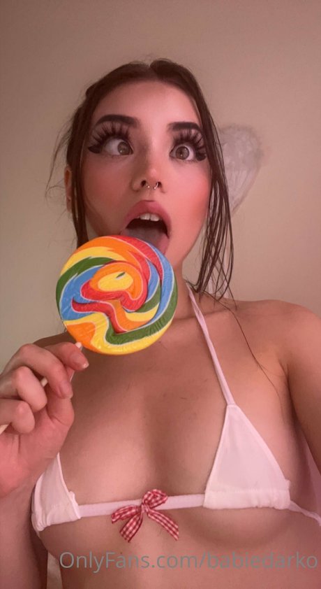 babiedarko high quality actress picture