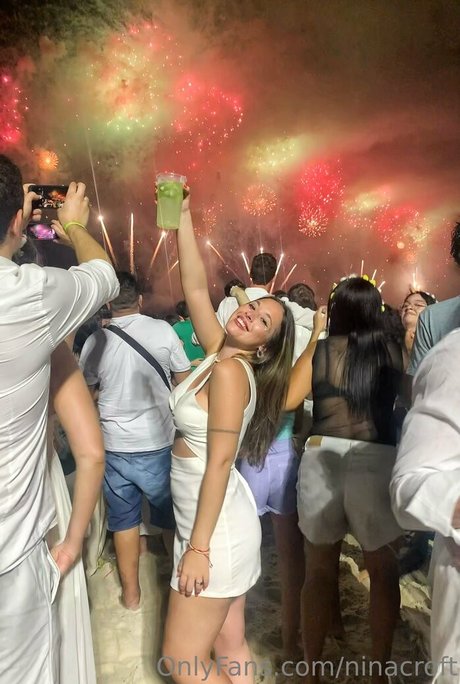 ninacroft model beautiful img