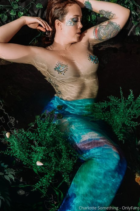 Charlotte Something best model img