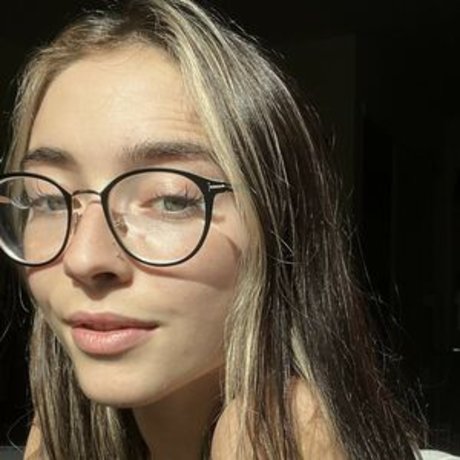 Goddess Nicci nice star images