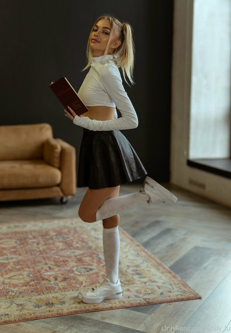 Lolly Lu porn star gallery