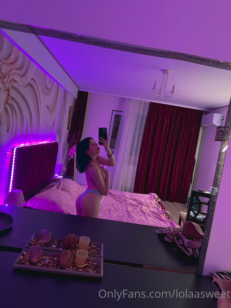Lolaasweet pornstar nude archive