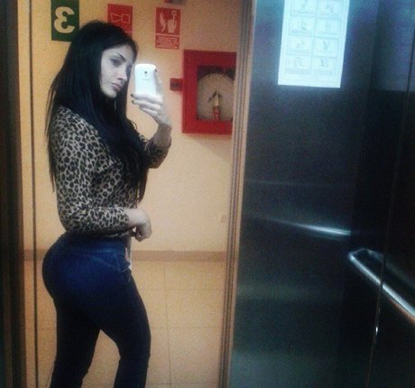 Andrea Cifuentes pornstar image