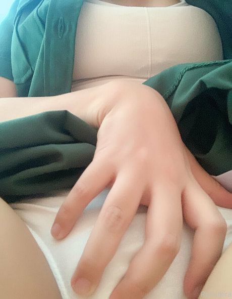 chubby teen onlyfans free naked pic