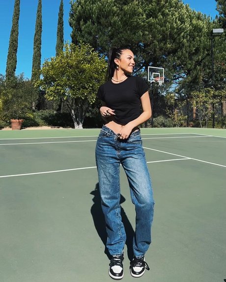 Rylin Utah model porn picture