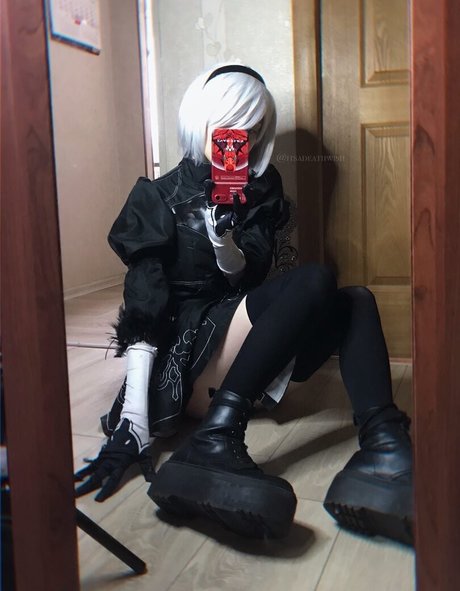 itsadeathwish model erotic pictures