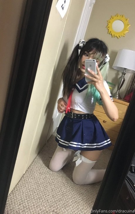 Dracuina model perfect photos