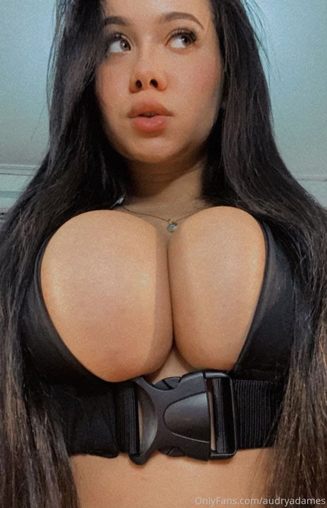 audryadames star hd photo