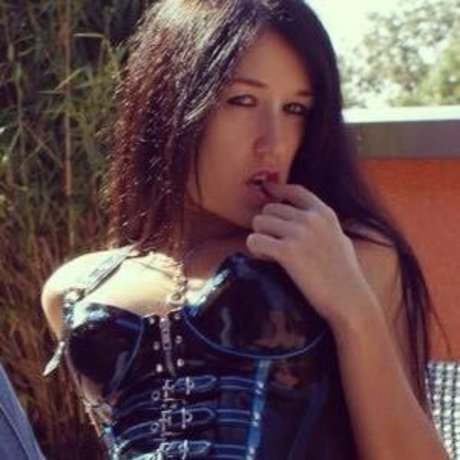 MeliDeluxe beautiful actress photos