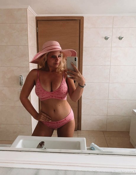 natural pawg onlyfans erotic picture