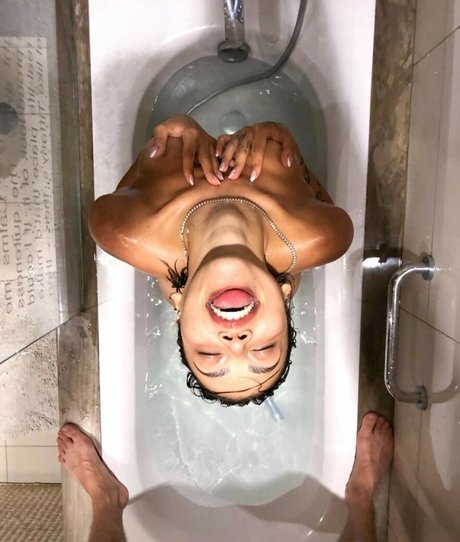 Agemg pornographic model photo