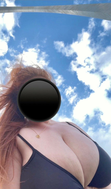 Rileslit sex actress pic