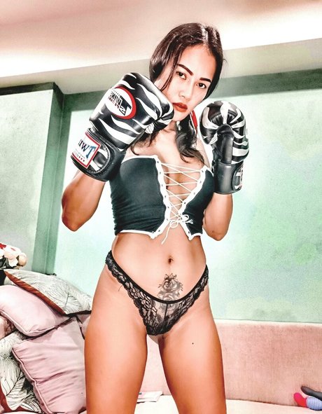 Yourgoldfish pornstar nudes image