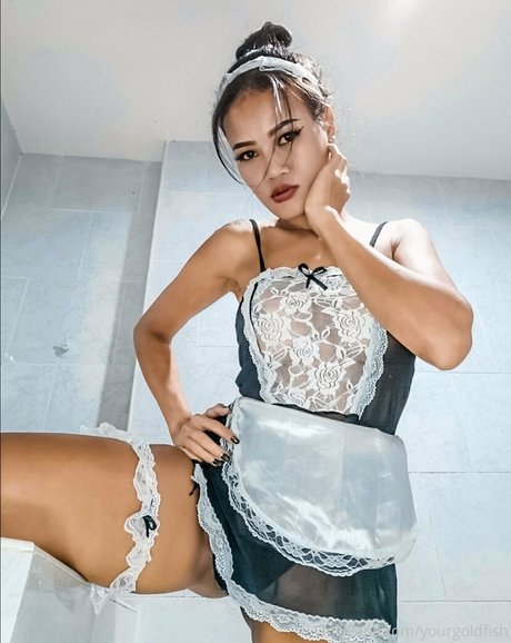 Yourgoldfish star sexy pictures