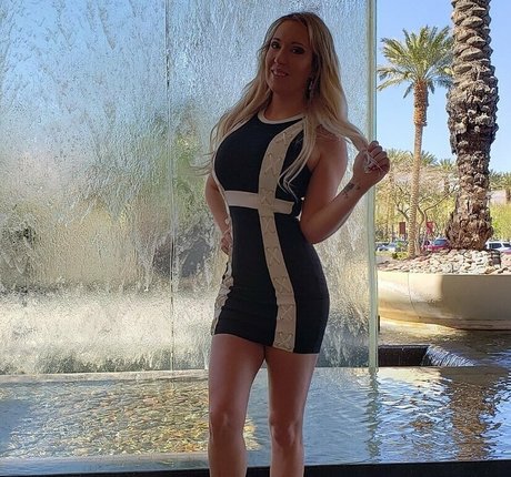 _laycee free model images