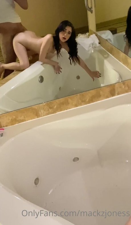 Mackenzie Jones high quality actress image