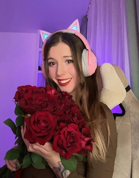 hairy asian onlyfans hot naked pic