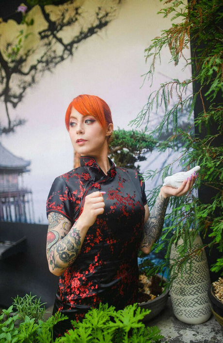 Lady Dusha nice model img